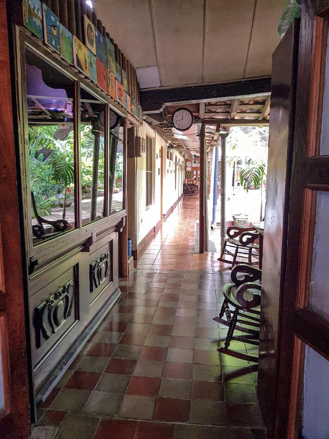 Casa De Los Berrios León 外观 照片